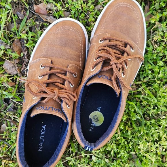 NAUTICA  TALLA 5  COLOR CAFE - Picture 6 of 10